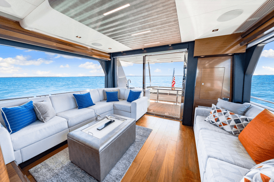 2018 Ocean Alexander 70E
