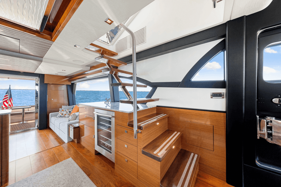 2018 Ocean Alexander 70E
