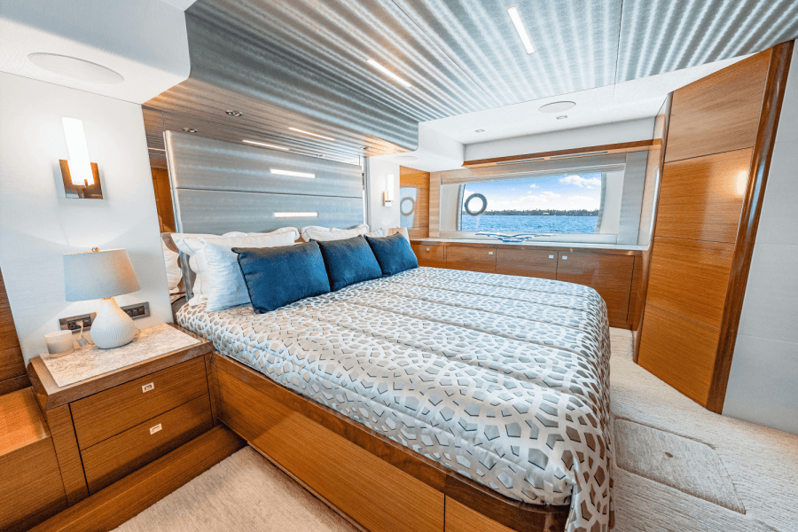 2018 Ocean Alexander 70E