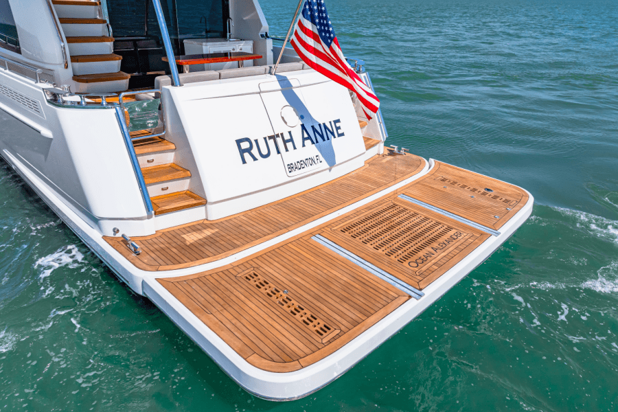 2018 Ocean Alexander 70E