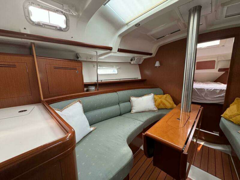 2007 Beneteau Oceanis Clipper 343