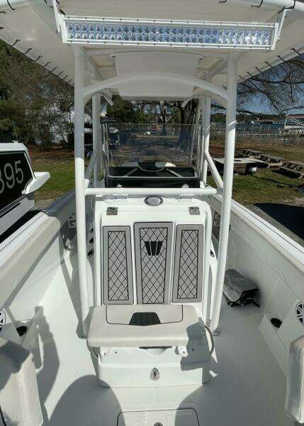 2022 Wellcraft 222 Fisherman