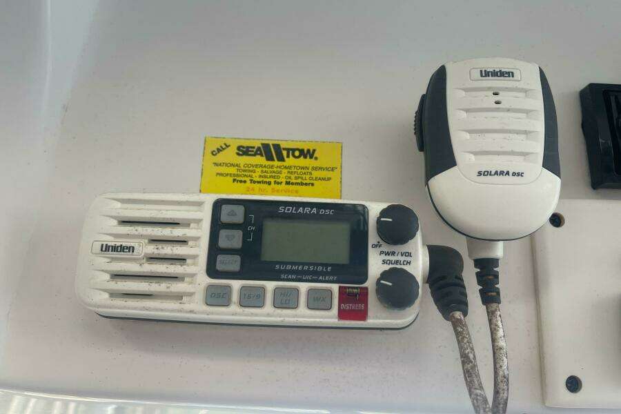 2005 Baha Cruisers 257 WAC