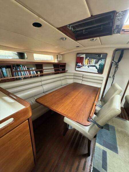 1994 Sundeer 64 PILOTHOUSE CUTTER