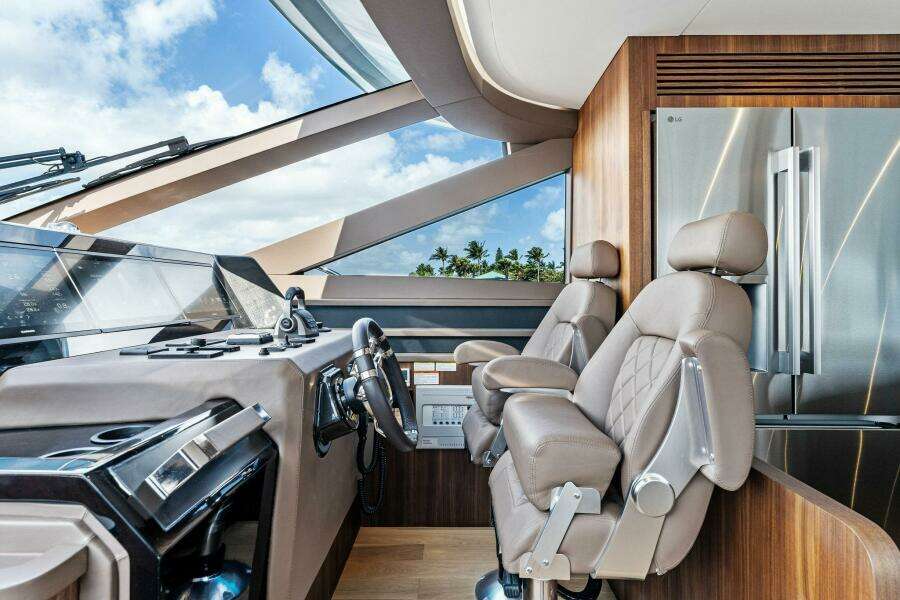 2026 Aquitalia Yachts Flybridge