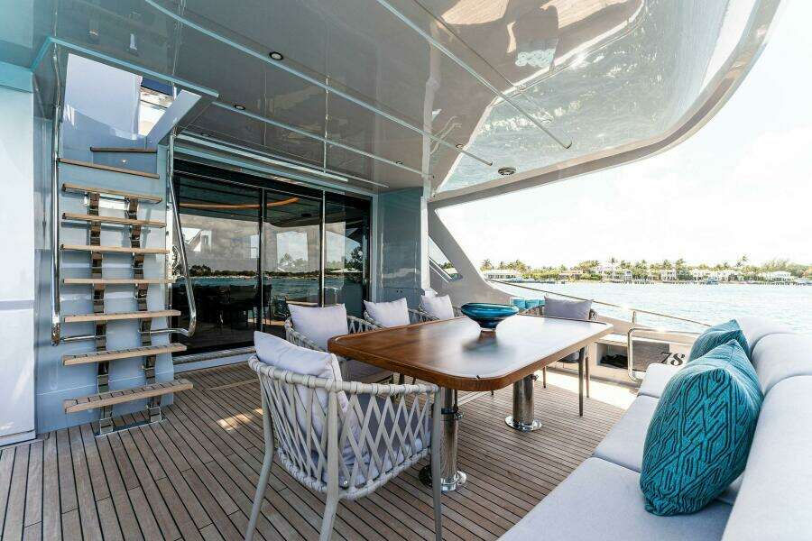 2026 Aquitalia Yachts Flybridge