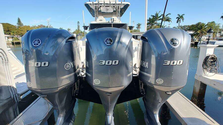 2021 Invincible 36 Open Fisherman