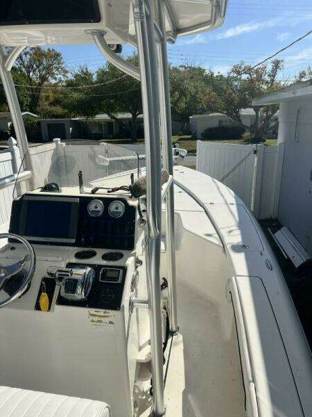 2010 Key West 246 Bay Reef