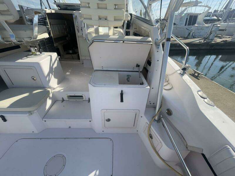 2003 Grady-White Marlin 300