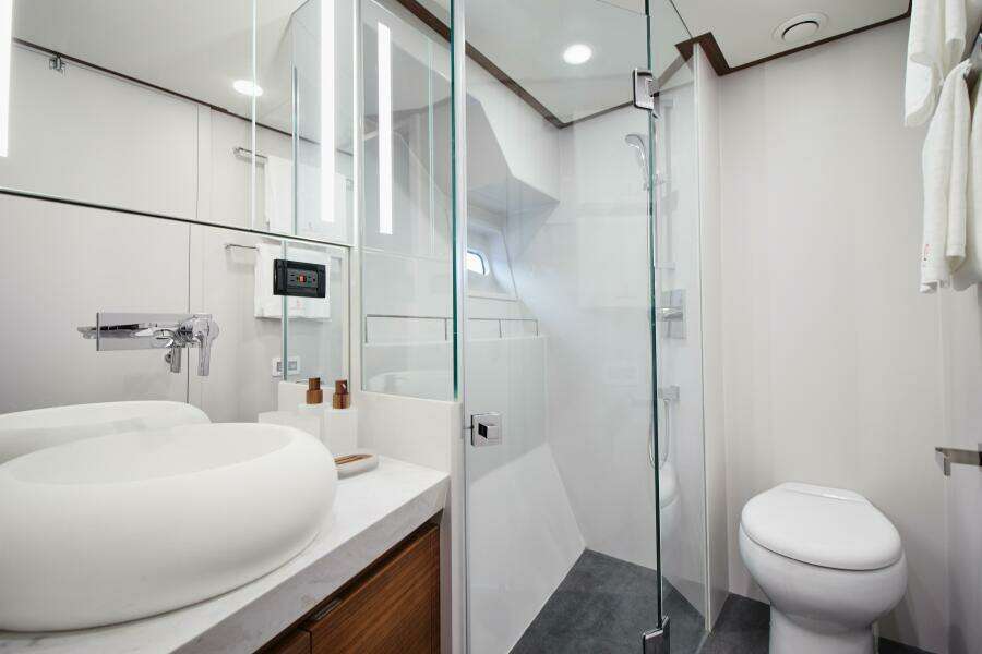 2023 CL Yachts CLB65