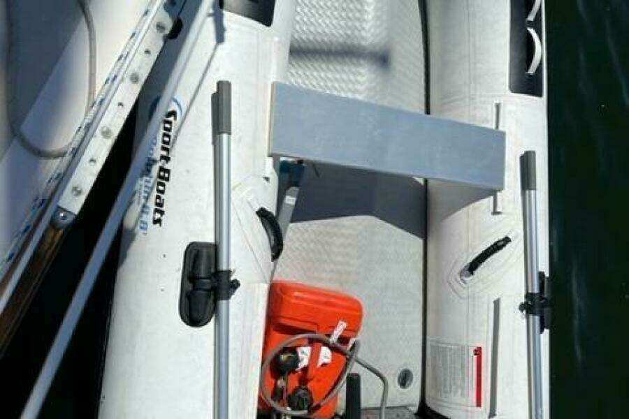 1984 Cape Dory 31 Cutter