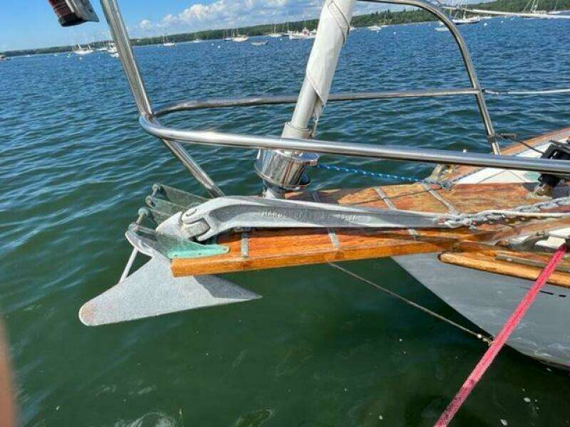 1984 Cape Dory 31 Cutter