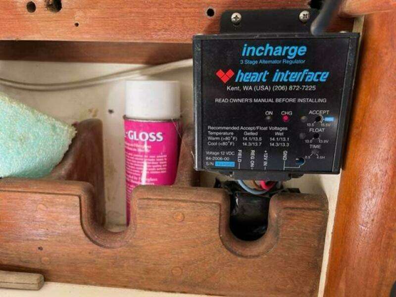 1984 Cape Dory 31 Cutter