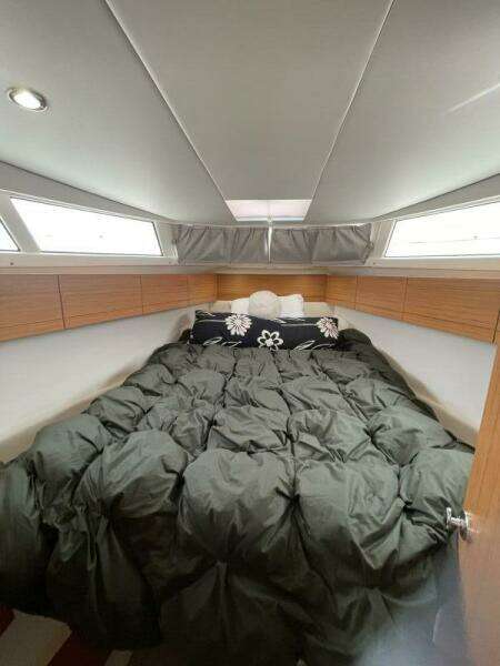 2019 Greenline 33 HYBRID