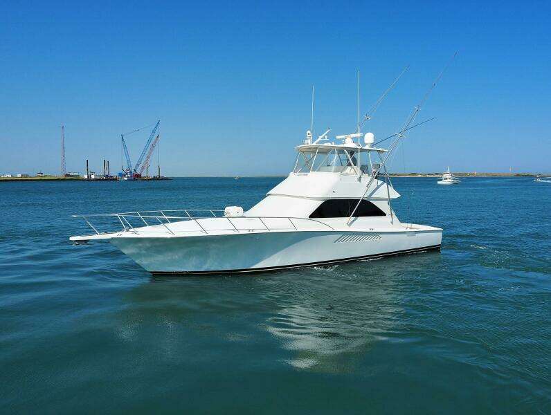 2007 Viking 48' Convertible