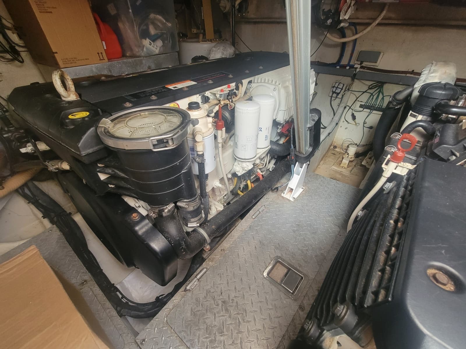 2012 Four Winns V435