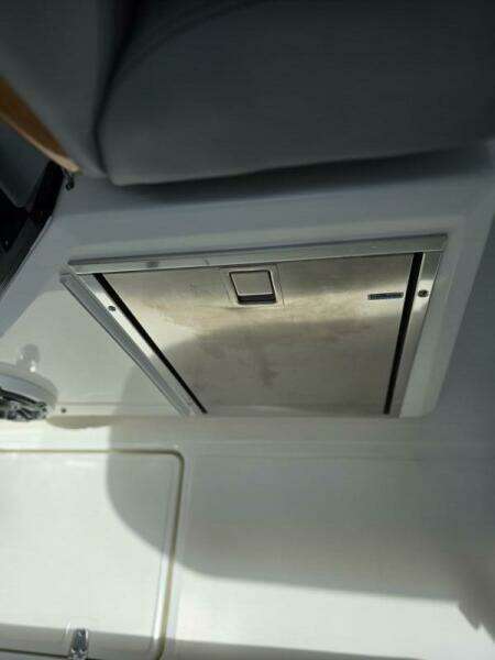 2023 Boston Whaler 360 Outrage