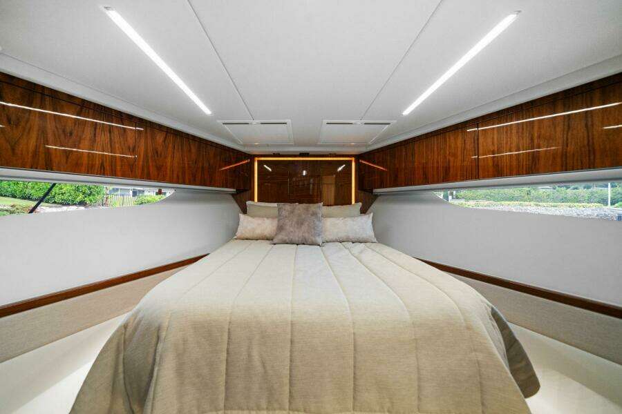 2023 Riviera 64 Sports Motor Yacht