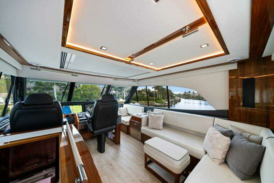 2023 Riviera 64 Sports Motor Yacht