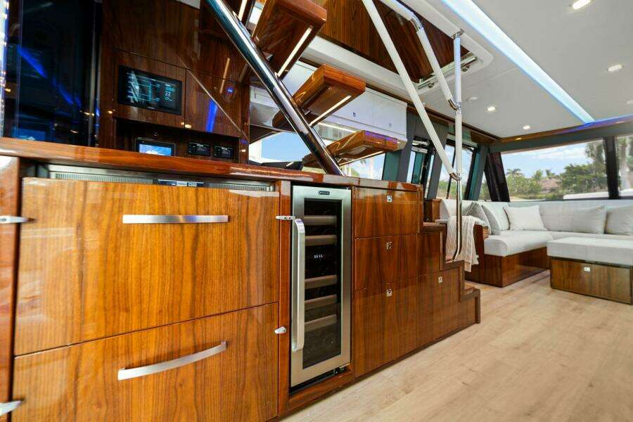 2023 Riviera 64 Sports Motor Yacht