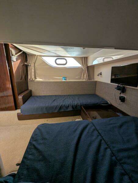 Aft_guest_cabin_8