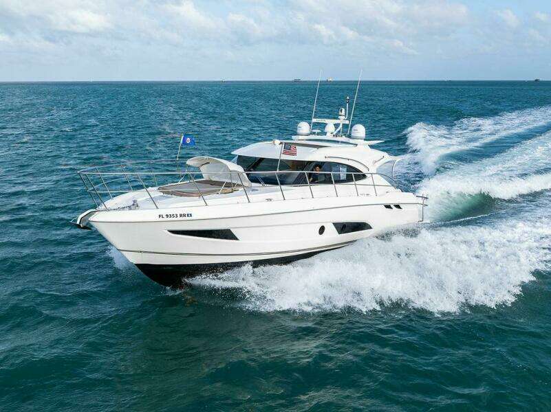 2018 Riviera 4800 Sport Yacht