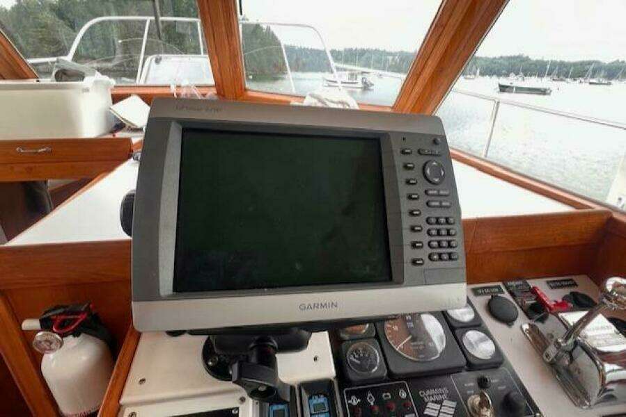 2001 Island Gypsy Euro Sedan Trawler