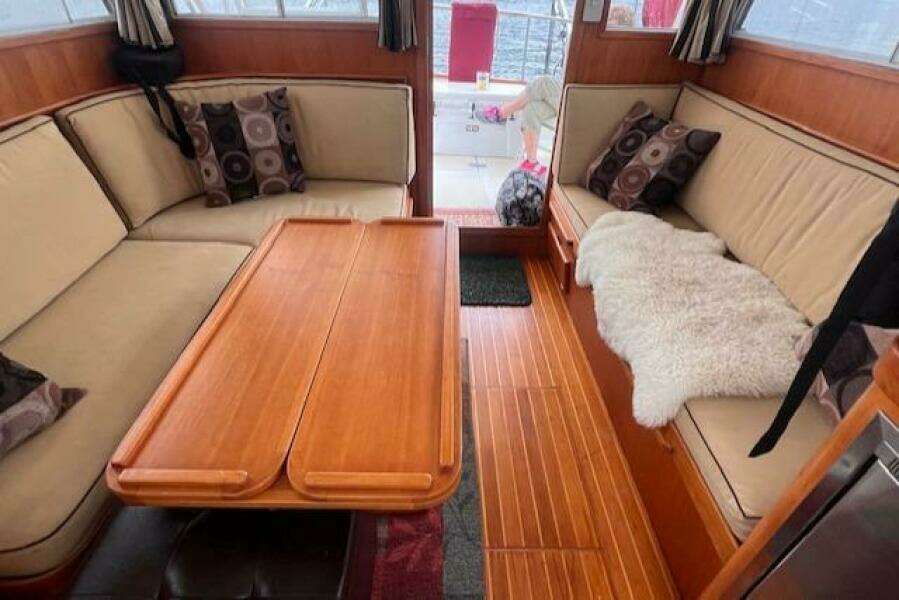 2001 Island Gypsy Euro Sedan Trawler