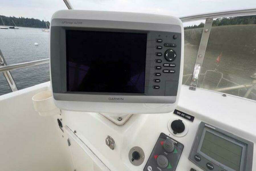 2001 Island Gypsy Euro Sedan Trawler