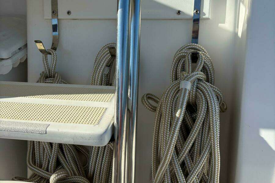 2001 Island Gypsy Euro Sedan Trawler