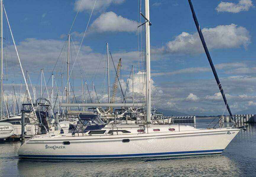 2005 Catalina 42 MKII
