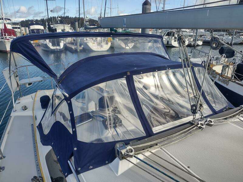 2005 Catalina 42 MKII