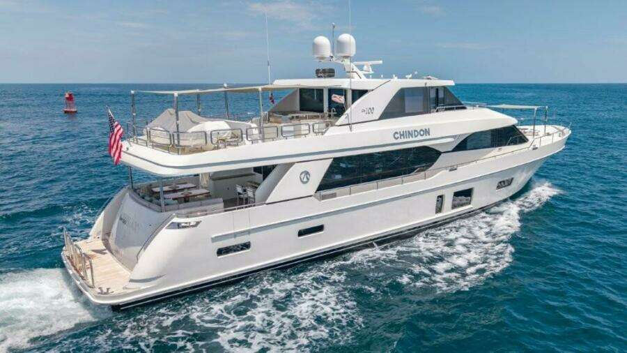 2017 Ocean Alexander 