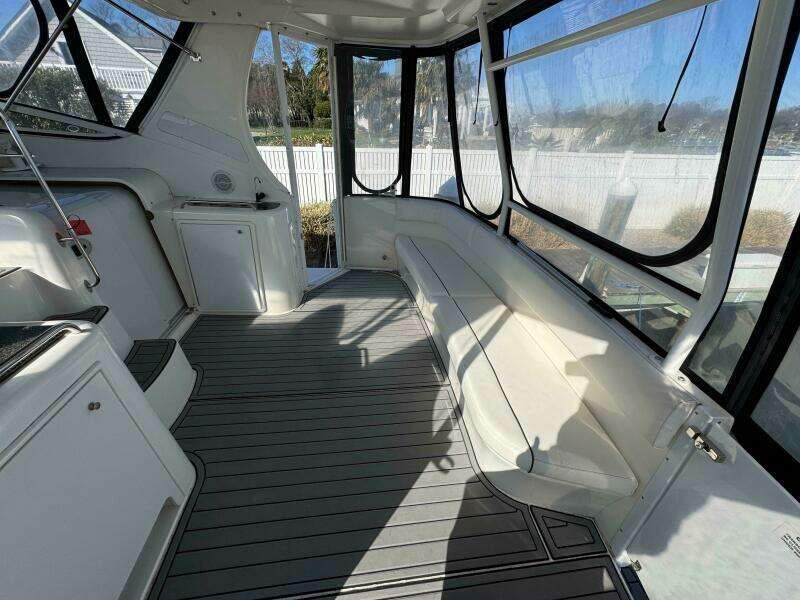 2007 Cruisers Yachts 395 Motoryacht