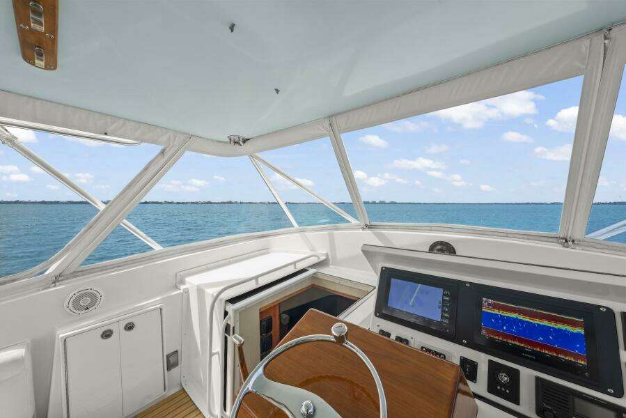 2006 Buddy Davis 48 Express PALE HORSE