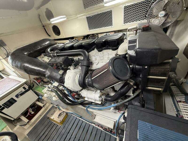 2006 Buddy Davis 48 Express PALE HORSE