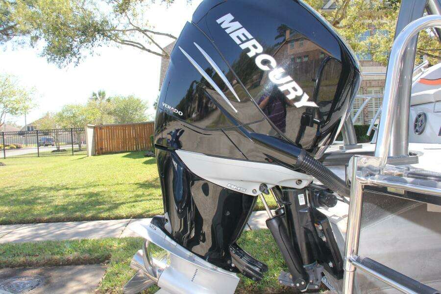 2021 Berkshire 25 Sport CL