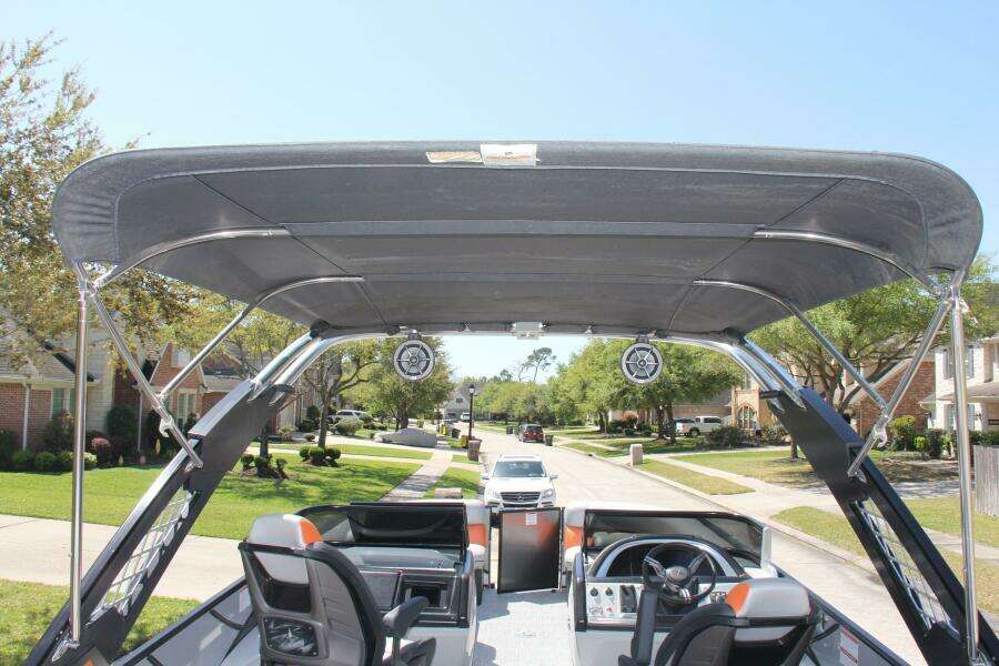 2021 Berkshire 25 Sport CL