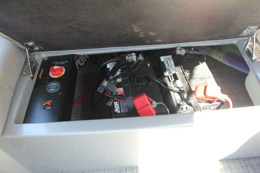 2021 Berkshire 25 Sport CL