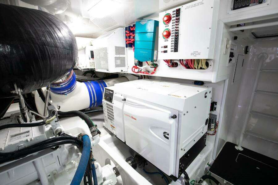 Viking 62 On the Edge III Engine Room