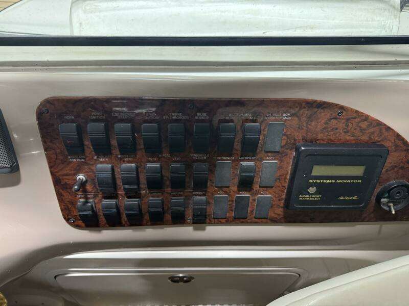 2000 Sea Ray 460 Sundancer