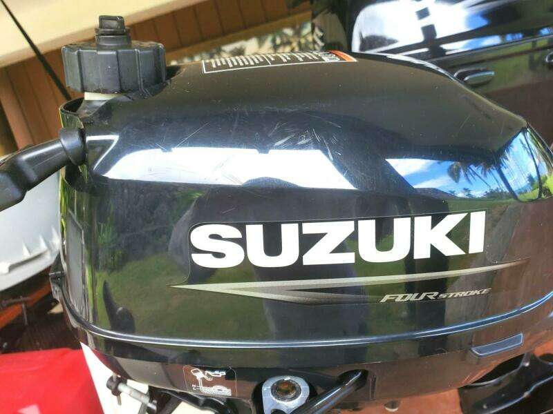 1990 Boston Whaler 130 Sport