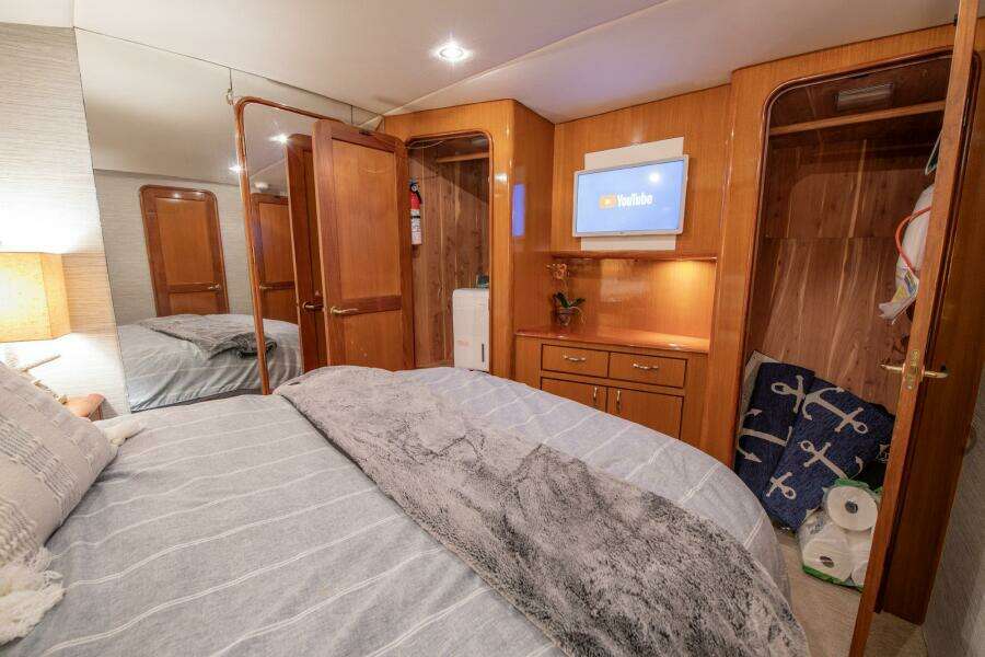 2003 Ocean Yachts 62 Super Sport EB