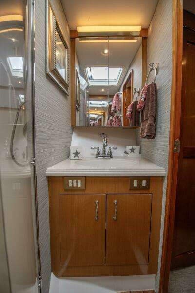 2003 Ocean Yachts 62 Super Sport EB