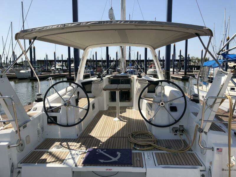 2017 Beneteau Oceanis 38 Weekender