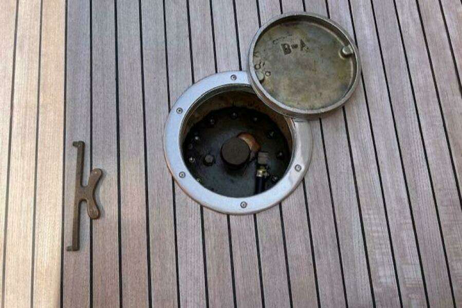 1999 Duffy Pilots Point 31 Downeast Express