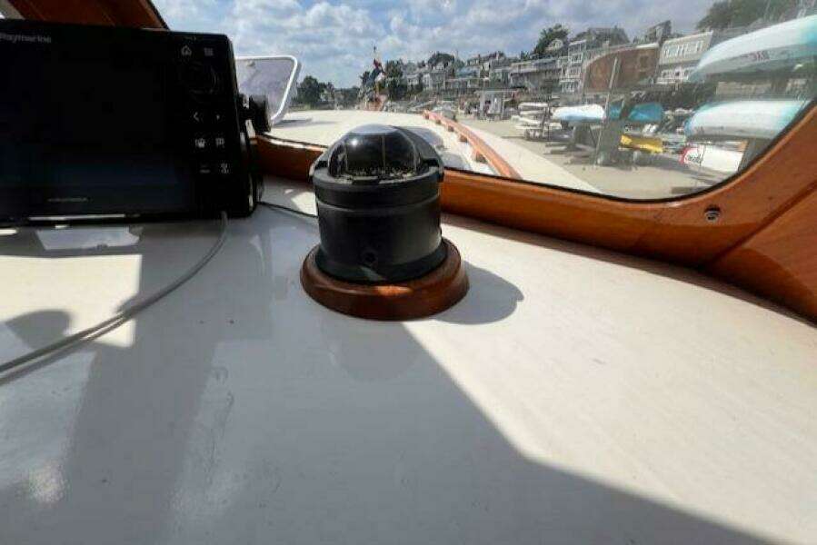 1999 Duffy Pilots Point 31 Downeast Express