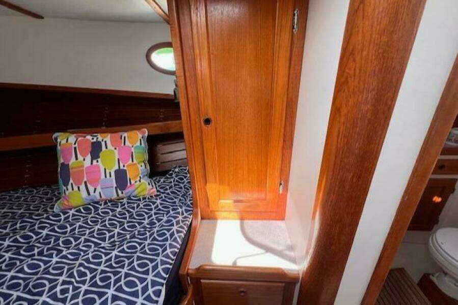 1999 Duffy Pilots Point 31 Downeast Express