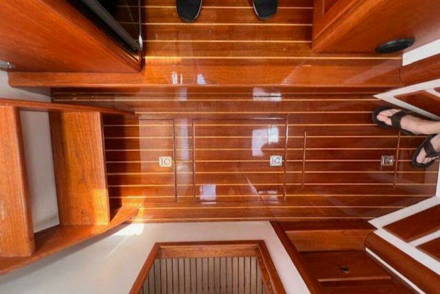 1999 Duffy Pilots Point 31 Downeast Express