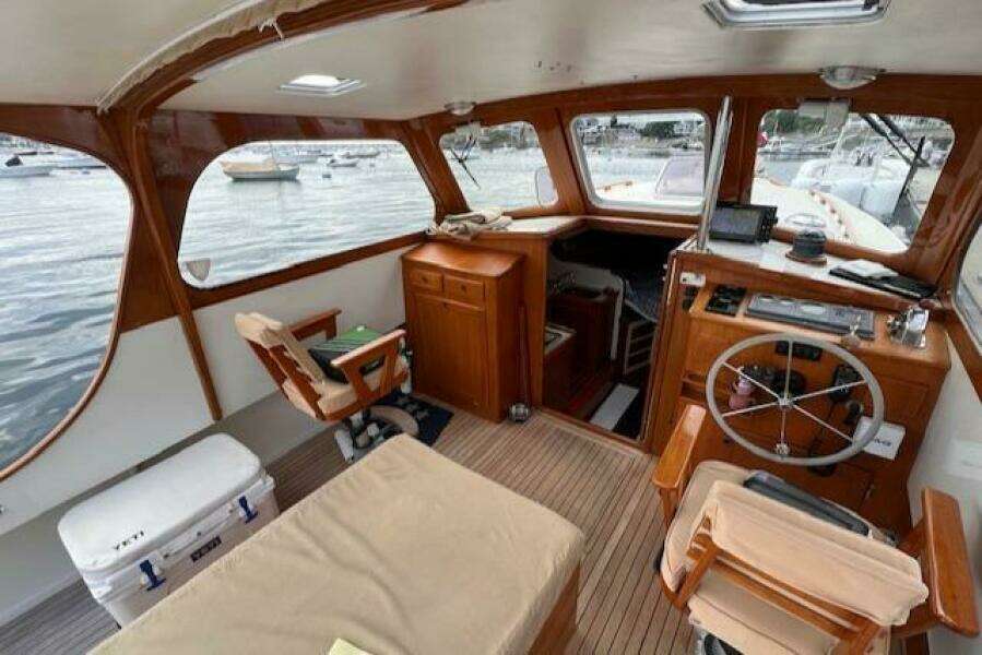 1999 Duffy Pilots Point 31 Downeast Express